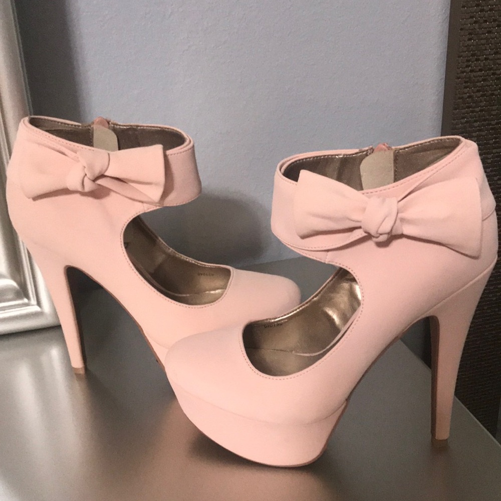 Pink Sexy Heels...Excellent condition